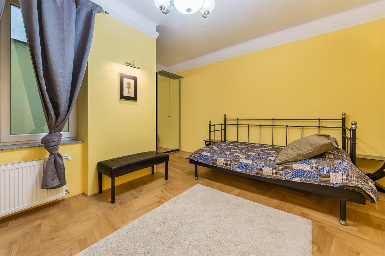 In Heart Of Prague - 2Br 2Ba Elegant Downtown Apt Exterior foto